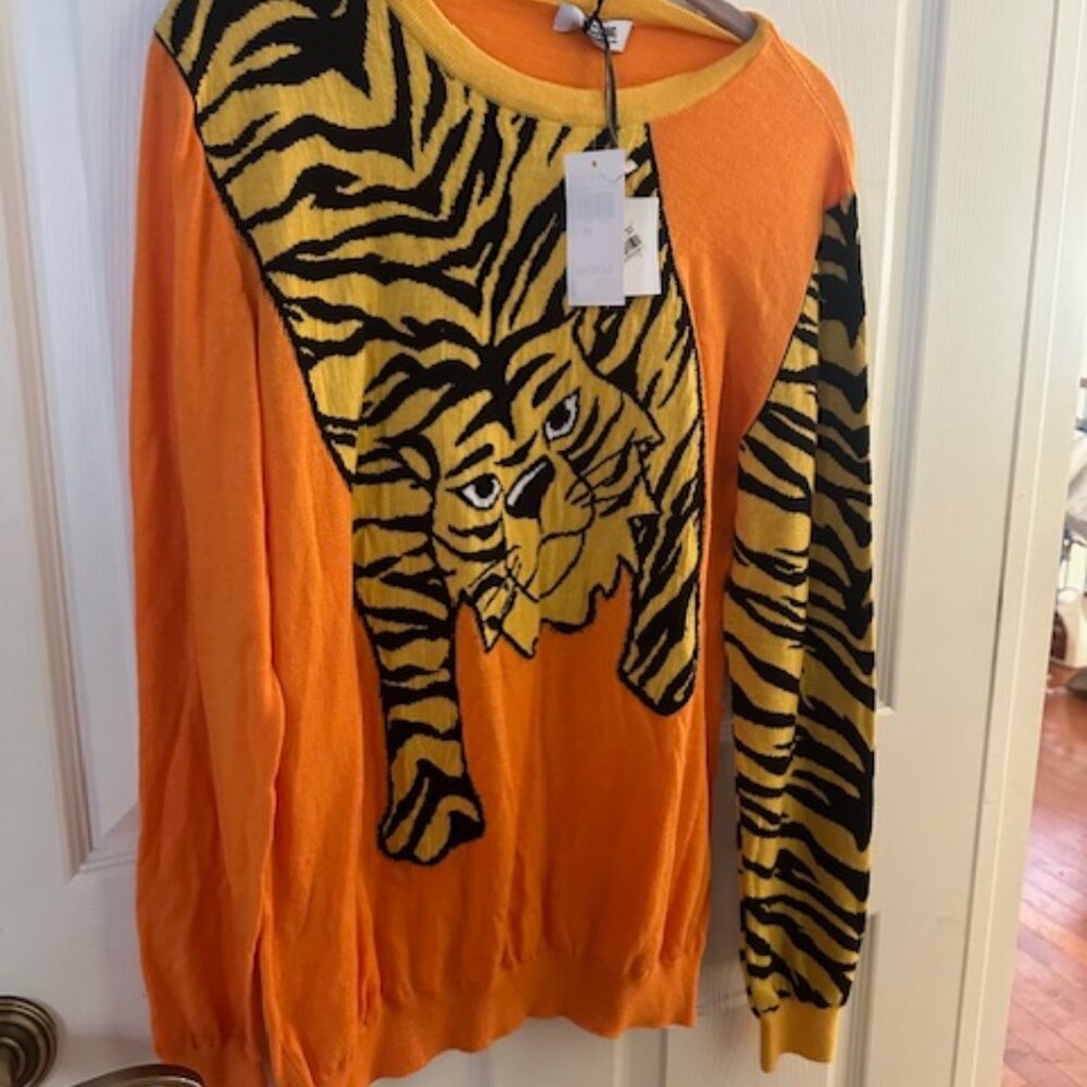 Moschino Cheap and Chic tiger sweater, Italian size 48, US 12, NWT